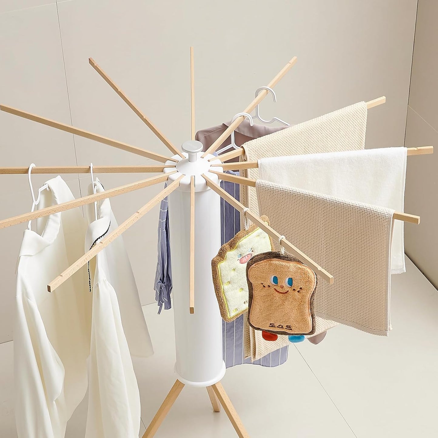 Tendedero Plegable de Ropa con Estructura Tripode