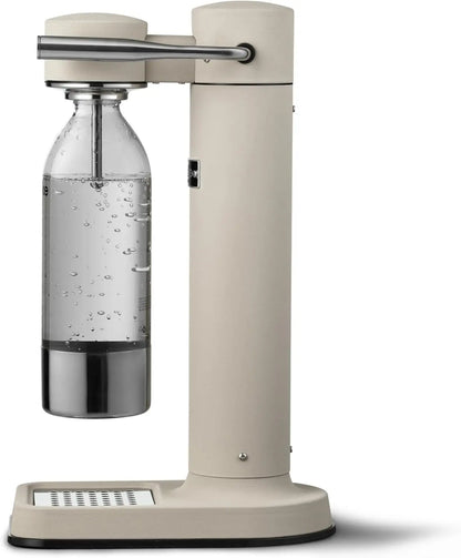 Carbonator III – Bebidas con gas, sin esfuerzo y con estilo Silver/Sand Color