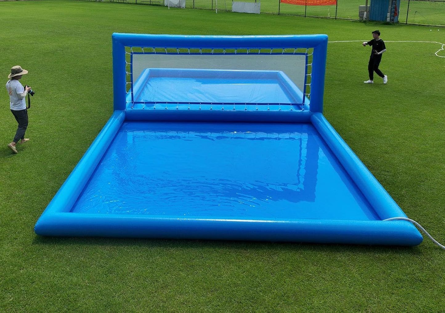 Campo de Voleibol Inflable Divertido